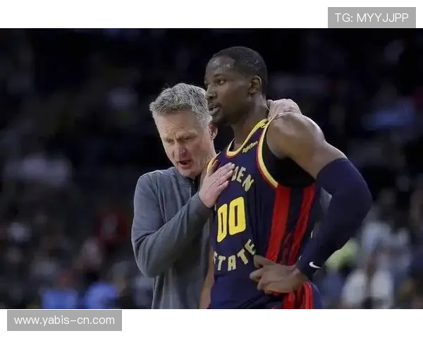 库明加阐述在球队中的多重角色与比赛影响力的探索之路